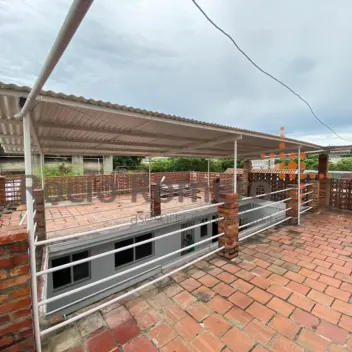 #100 - Casa en Cúcuta en arriendo de 1400m², 11 habitaciones - 26