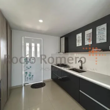 #233 - Casa en conjunto cerrado en Los Patios en venta de 204m², 3 habitaciones y 2 parqueaderos - 6