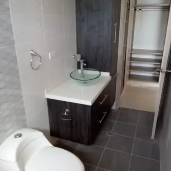 #240 - Apartamento en Cúcuta en venta de 110m², 3 habitaciones y 2 parqueaderos - 5