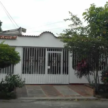 #251 - Casa en Cúcuta en venta de 300m², 3 habitaciones y 2 parqueaderos - 3