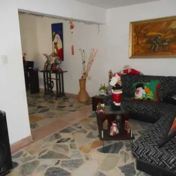 #284 - Casa en Cúcuta en venta de 233m², 4 habitaciones y 2 parqueaderos - 7