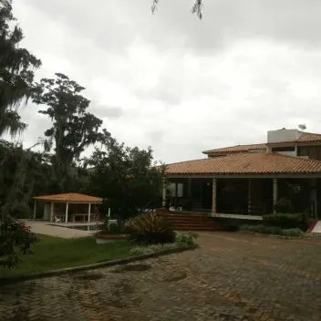 #309 - Casa en Chinácota en venta de 400m², 4 habitaciones - 4