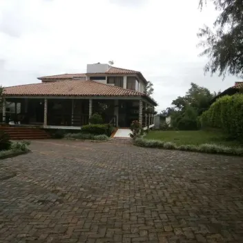 #309 - Casa en Chinácota en venta de 400m², 4 habitaciones - 5