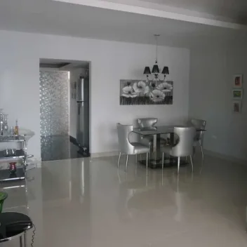 #320 - Apartamento en Cúcuta en venta de 119m², 3 habitaciones y 2 parqueaderos - 2