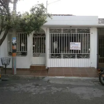 #325 - Casa en Cúcuta en venta de 90m², 3 habitaciones y 1 parqueadero - 1