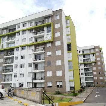 #407 - Apartamento en Los Patios en venta de 65m², 3 habitaciones y 1 parqueadero - 1