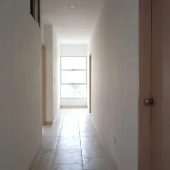 #424 - Casa en conjunto cerrado en Los Patios en venta de 590m², 4 habitaciones y 2 parqueaderos - 3