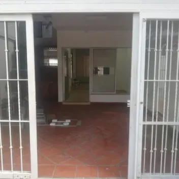 #433 - Casa en Cúcuta en venta de 256m², 3 habitaciones y 2 parqueaderos - 4