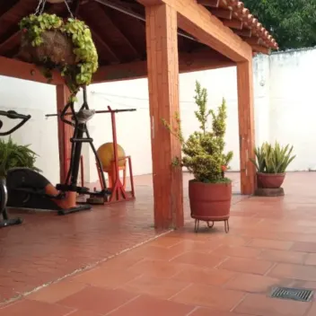 #435 - Casa en Cúcuta en venta de 253m², 4 habitaciones y 5 parqueaderos - 6