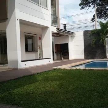 #439 - Casa en conjunto cerrado en Villa del Rosario en venta de 394m², 5 habitaciones y 3 parqueaderos - 1