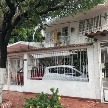 #512 - Casa en Cúcuta en venta de 295m², 3 habitaciones y 1 parqueadero - 2