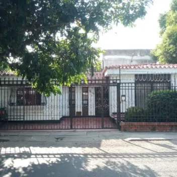 #521 - Casa en Cúcuta en venta de 281m², 5 habitaciones y 1 parqueadero - 2