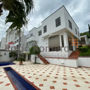 #537 - Casa en Los Patios en venta de 350m², 4 habitaciones y 2 parqueaderos - 21