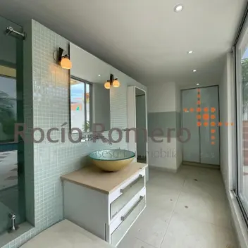 #537 - Casa en Los Patios en venta de 350m², 4 habitaciones y 2 parqueaderos - 7