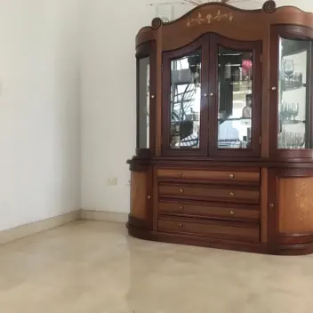 #549 - Casa en conjunto cerrado en Los Patios en venta de 330m², 3 habitaciones y 5 parqueaderos - 2