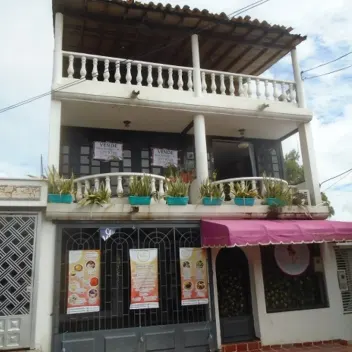 #624 - Casa en Cúcuta en venta de 293m², 5 habitaciones y 1 parqueadero - 1