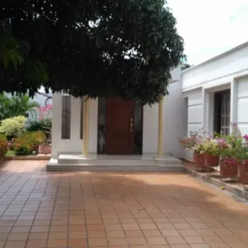 #638 - Casa en Cúcuta en venta de 200m², 4 habitaciones - 5