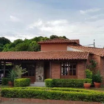 #645 - Casa en conjunto cerrado en Cúcuta en venta de 350m², 4 habitaciones - 1