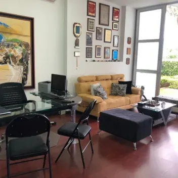 #656 - Casa en conjunto cerrado en Cúcuta en venta de 1000m², 4 habitaciones y 6 parqueaderos - 9