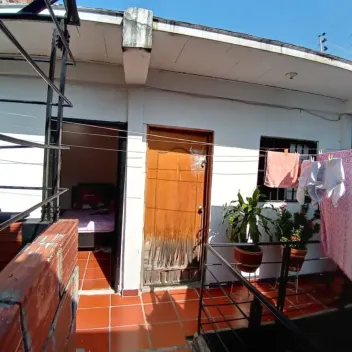 #676 - Casa en Cúcuta en venta de 226m², 9 habitaciones - 12
