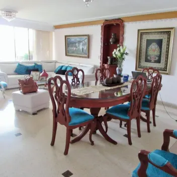 #710 - Apartamento Dúplex en Los Patios en venta de 215m², 3 habitaciones y 2 parqueaderos - 3