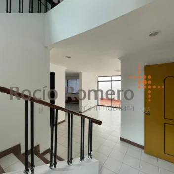 #713 - Casa en conjunto cerrado en Cúcuta en venta de 218m², 3 habitaciones y 2 parqueaderos - 2