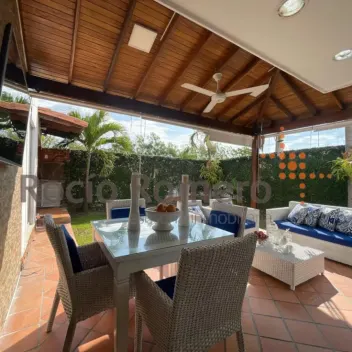 #731 - Casa en conjunto cerrado en Los Patios en venta de 240m², 4 habitaciones y 2 parqueaderos - 8