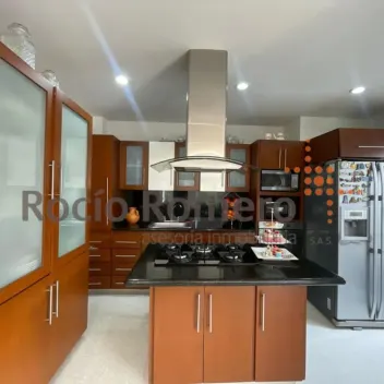 #731 - Casa en conjunto cerrado en Los Patios en venta de 240m², 4 habitaciones y 2 parqueaderos - 7