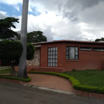 #739 - Casa en conjunto cerrado en Cúcuta en venta de 300m², 4 habitaciones y 4 parqueaderos - 11