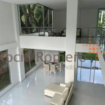 #820 - Casa en conjunto cerrado en Cúcuta en venta de 300m², 4 habitaciones y 3 parqueaderos - 3