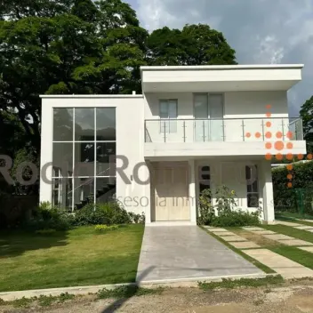 #820 - Casa en conjunto cerrado en Cúcuta en venta de 300m², 4 habitaciones y 3 parqueaderos - 2