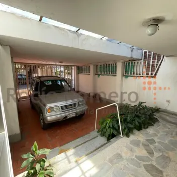 #843 - Casa en Cúcuta en venta de 342m², 3 habitaciones y 2 parqueaderos - 2