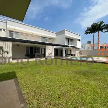 #896 - Casa en conjunto cerrado en Cúcuta en venta de 950m², 8 habitaciones y 6 parqueaderos - 4