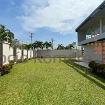 #896 - Casa en conjunto cerrado en Cúcuta en venta de 950m², 8 habitaciones y 6 parqueaderos - 5