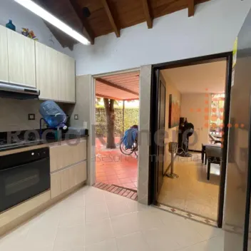 #911 - Casa en conjunto cerrado en Villa del Rosario en venta de 490m², 4 habitaciones y 2 parqueaderos - 6