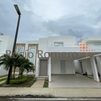 #920 - Casa en conjunto cerrado en Cúcuta en venta de 122m², 4 habitaciones y 2 parqueaderos - 1