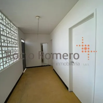 #989 - Casa en Cúcuta en venta de 200m², 6 habitaciones y 4 parqueaderos - 6