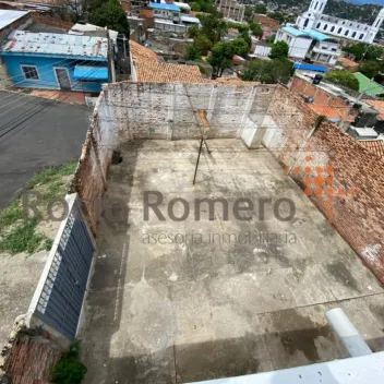 #989 - Casa en Cúcuta en venta de 200m², 6 habitaciones y 4 parqueaderos - 13