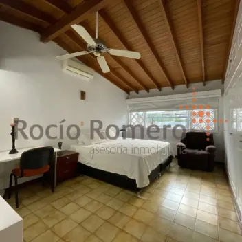 #997 - Casa en Cúcuta en venta de 532m², 5 habitaciones y 6 parqueaderos - 12