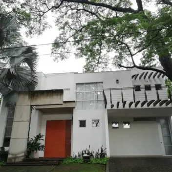 #1037 - Casa en conjunto cerrado en Villa del Rosario en venta de 300m², 4 habitaciones y 2 parqueaderos - 1