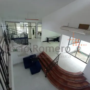 #1056 - Casa en Cúcuta en venta de 446.24m², 5 habitaciones y 2 parqueaderos - 19