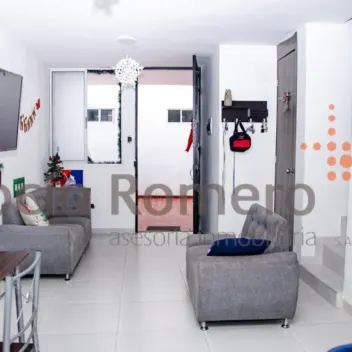 #1111 - Casa en Los Patios en venta de 160m², 3 habitaciones y 1 parqueadero - 5