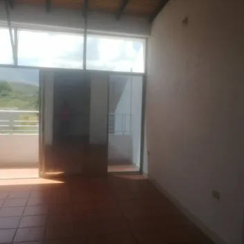 #1221 - Casa en Los Patios en venta de 160m², 4 habitaciones y 2 parqueaderos - 7