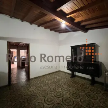 #1228 - Casa en Cúcuta en venta de 349m², 5 habitaciones y 2 parqueaderos - 4