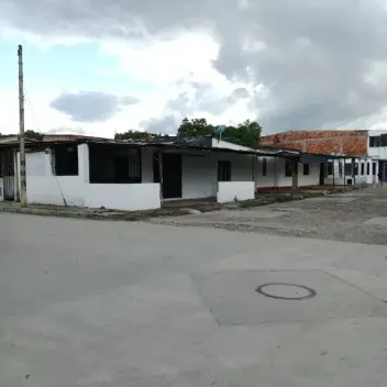 #1369 - Lote en Los Patios en venta de 150m² - 1