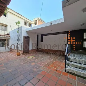 #1373 - Casa en Cúcuta en venta de 394m², 5 habitaciones y 2 parqueaderos - 2