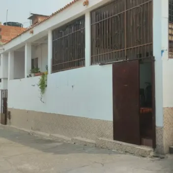 #1411 - Casa en Cúcuta en venta de 150m², 6 habitaciones - 1