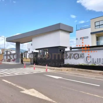 #1435 - Lote en conjunto cerrado en Villa del Rosario en venta de 200m² - 1