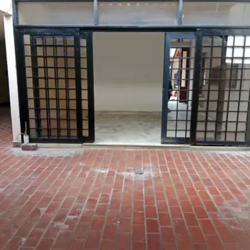 #1559 - Casa en Cúcuta en arriendo de 432m², 8 habitaciones y 4 parqueaderos - 4