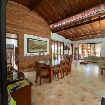 #1579 - Casa en Villa del Rosario en venta de 1.649m², 7 habitaciones y 12 parqueaderos - 3